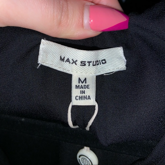 Max Studio V-neck pleated shift dress –– NWT - Picture 8 of 12